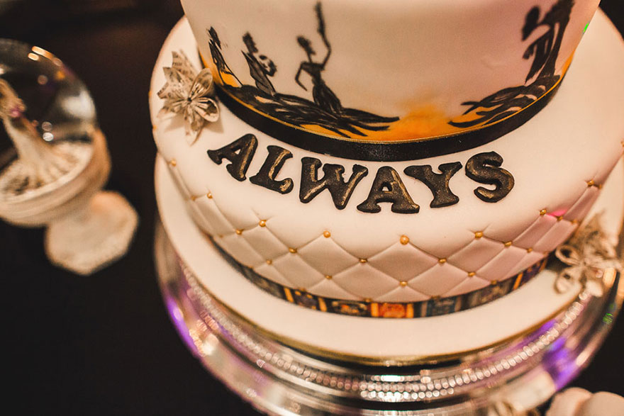 20harry-potter-themed-wedding-cassie-lewis-byrom-39